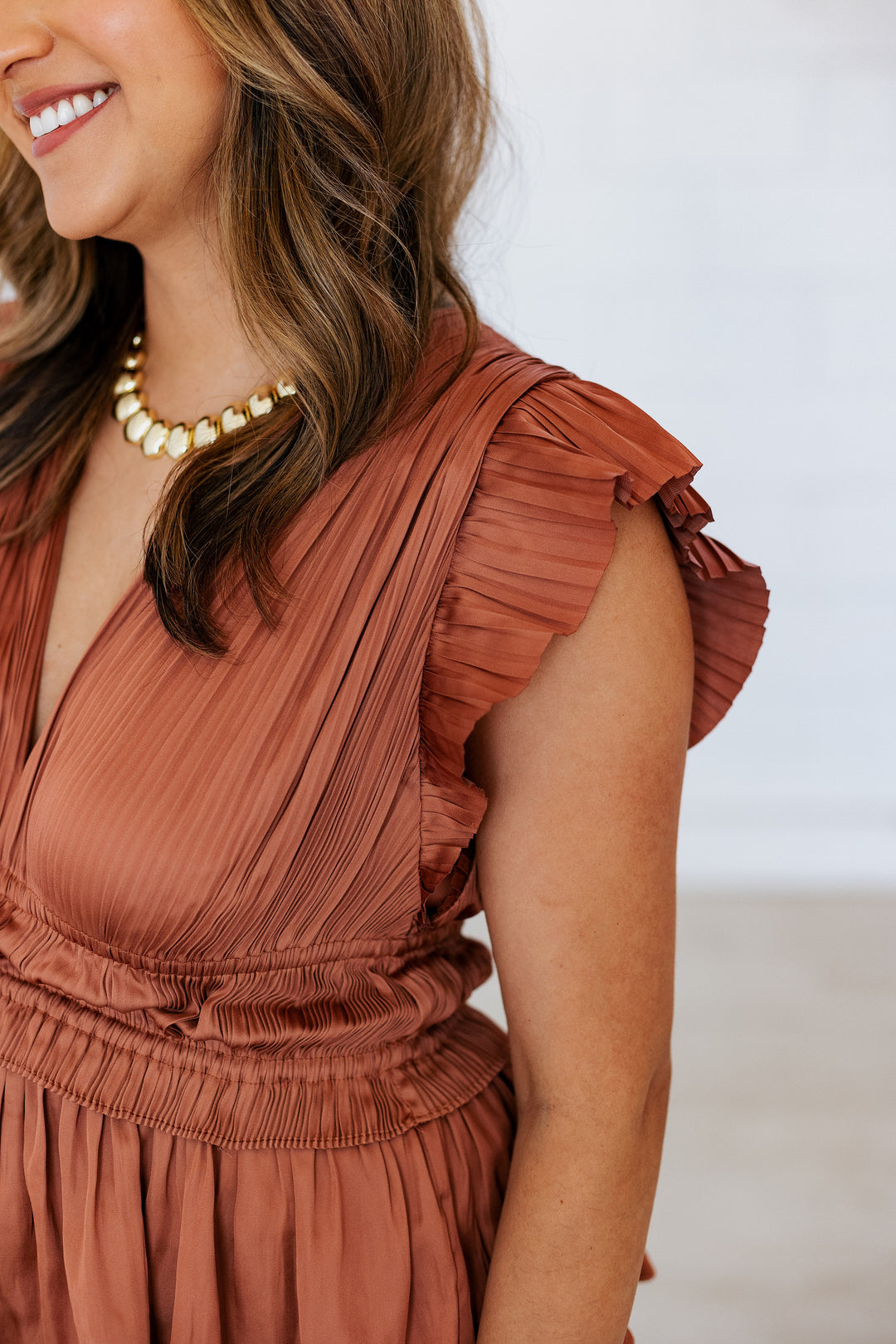 RUST PLEATED SLEEVE SILK TOP