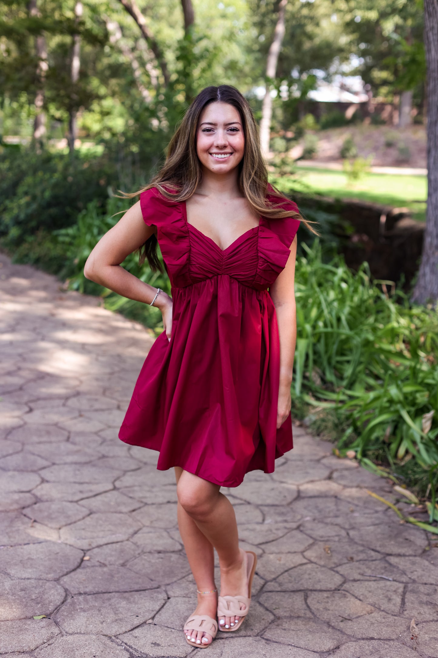RUFFLE SLEEVE MINI DRESS: BURGUNDY