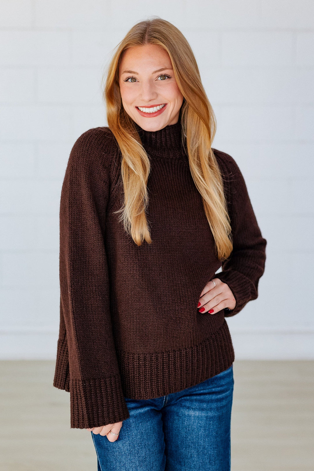 Z SUPPLY: EMERGE FUNNEL NECK SWEATER- CHOCOLATE CHERRY
