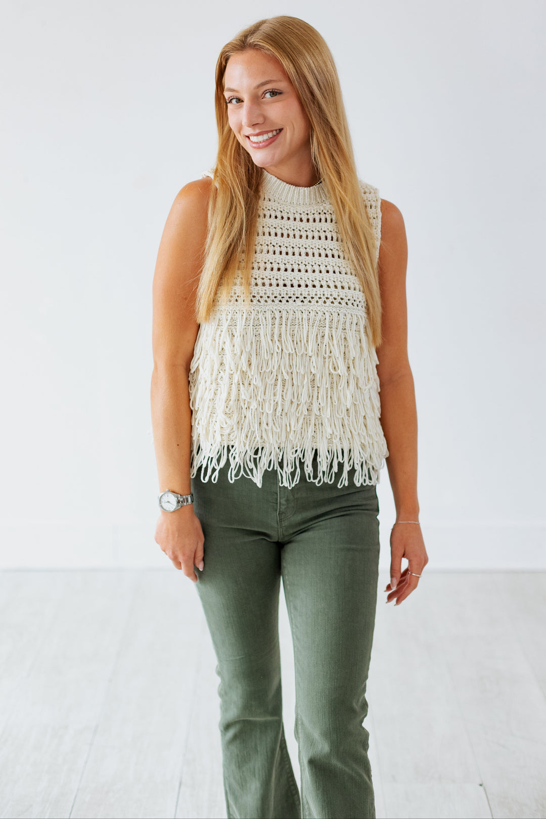 LAYERED FRINGE SLEEVELESS SWEATER