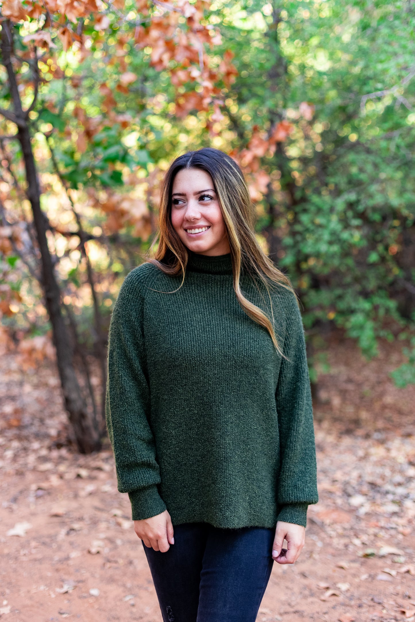SOFTY NINI SWEATER: OLIVE