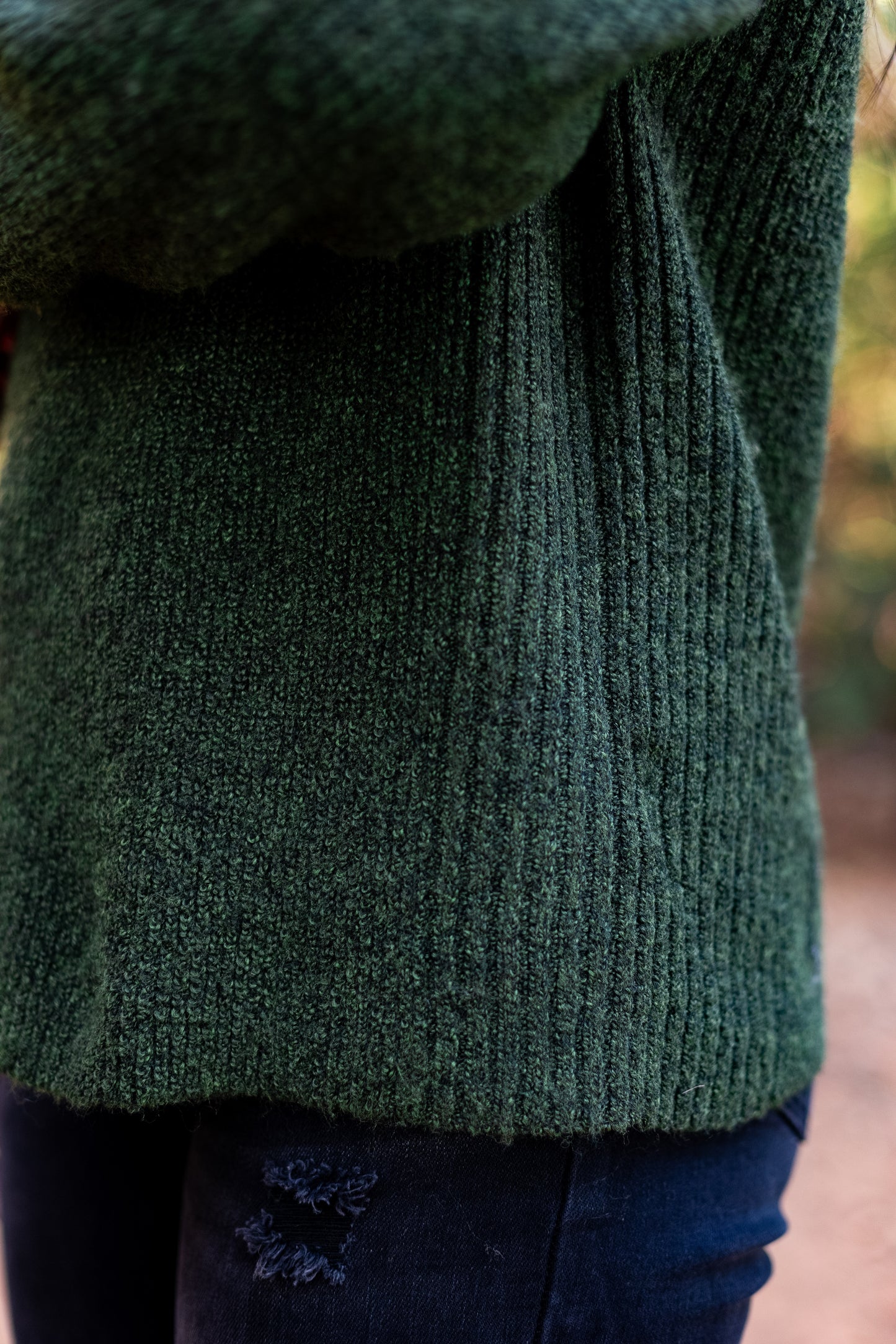 SOFTY NINI SWEATER: OLIVE