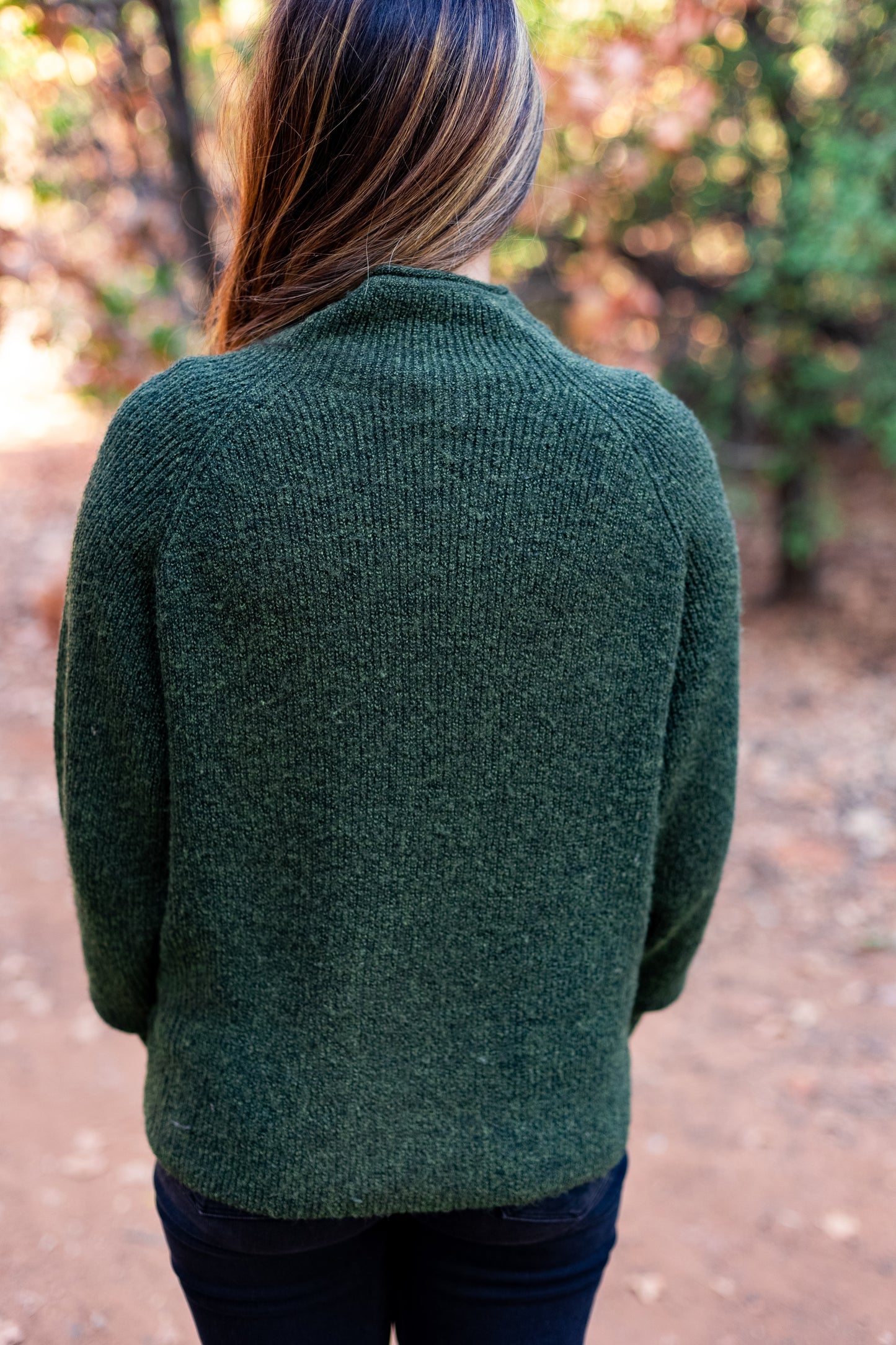 SOFTY NINI SWEATER: OLIVE