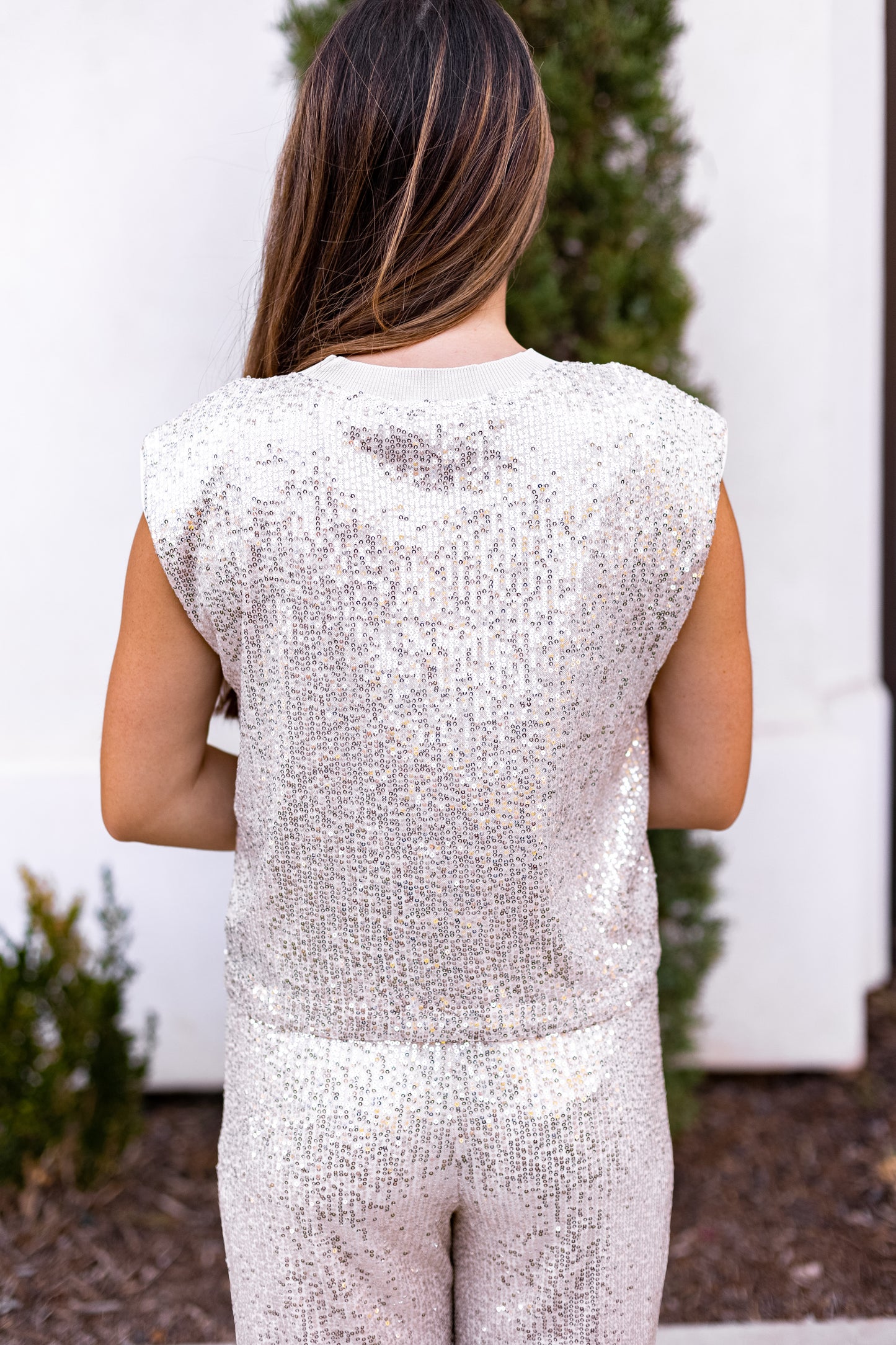 GROOVY SEQUIN TANK