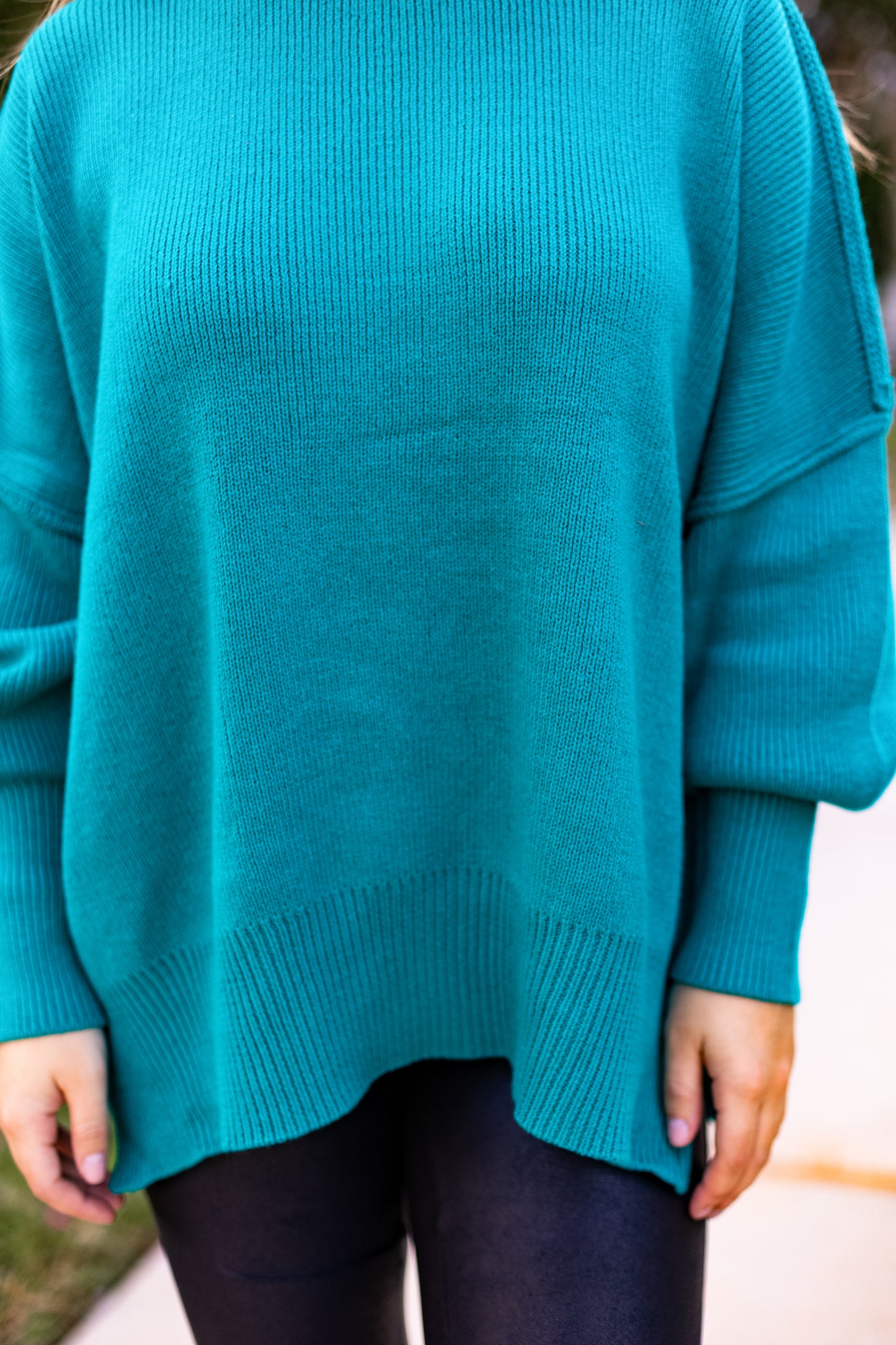 MISS ME MOCK NECK PULLOVER