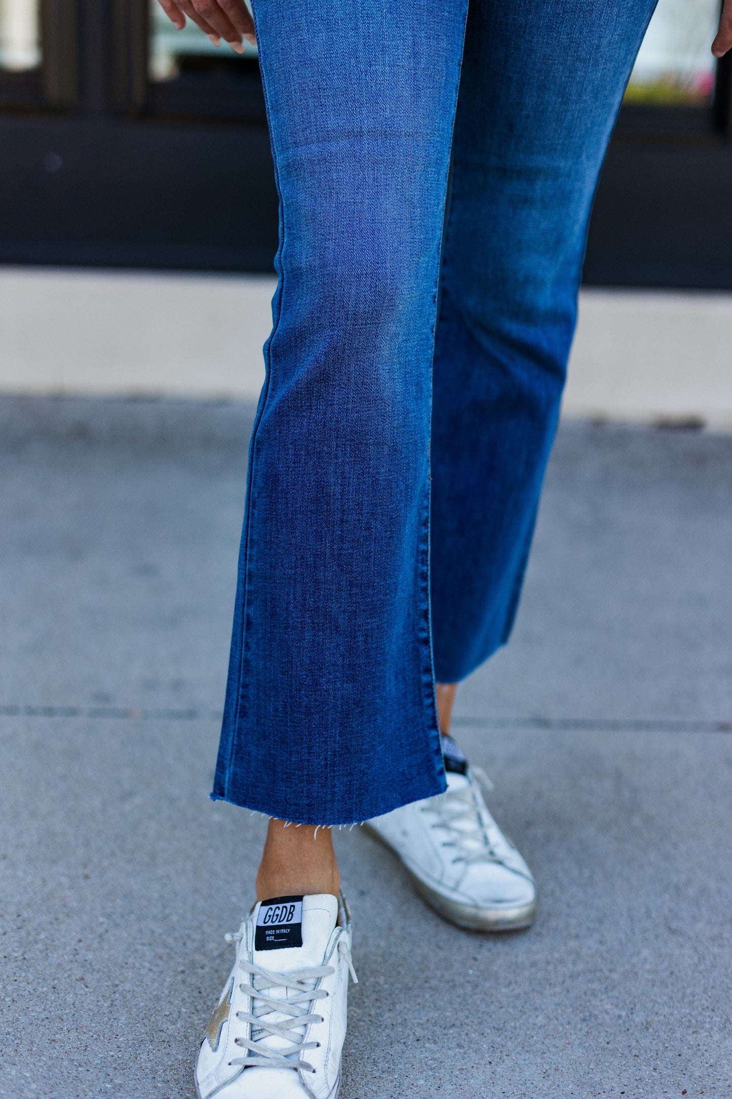 OLD SCHOOL MID RISE CROP KICK FLARE JEANS