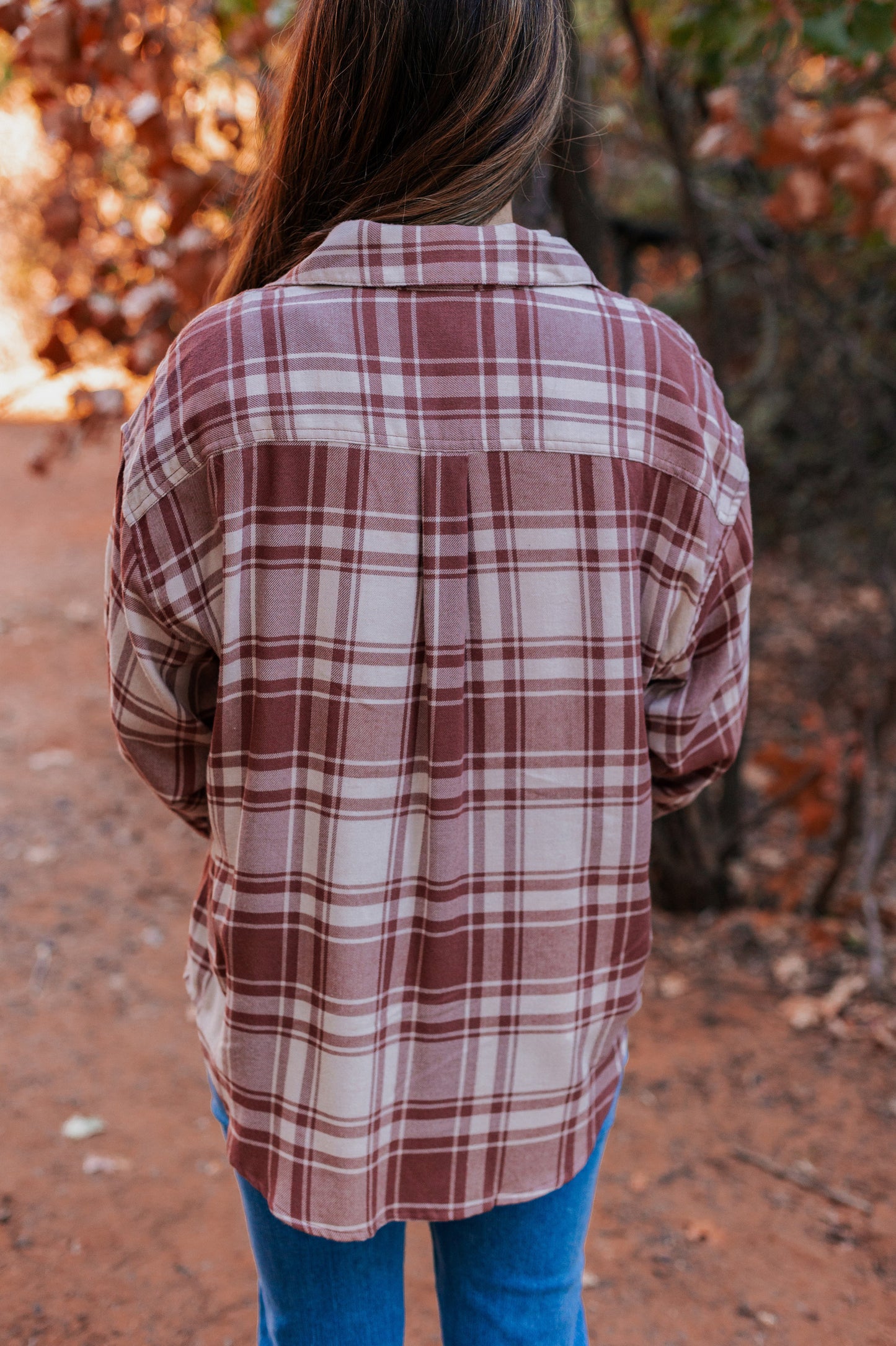 Z SUPPLY: RIVER PLAID TOP TIGER EYE