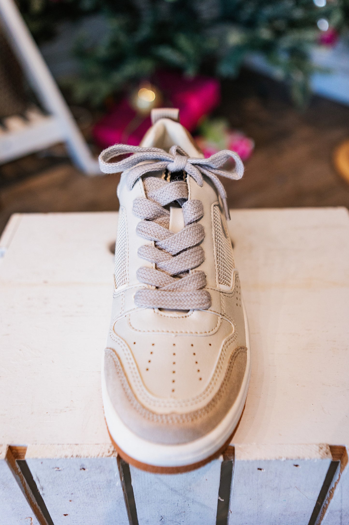 SHU SHOP: ROMI SNEAKER