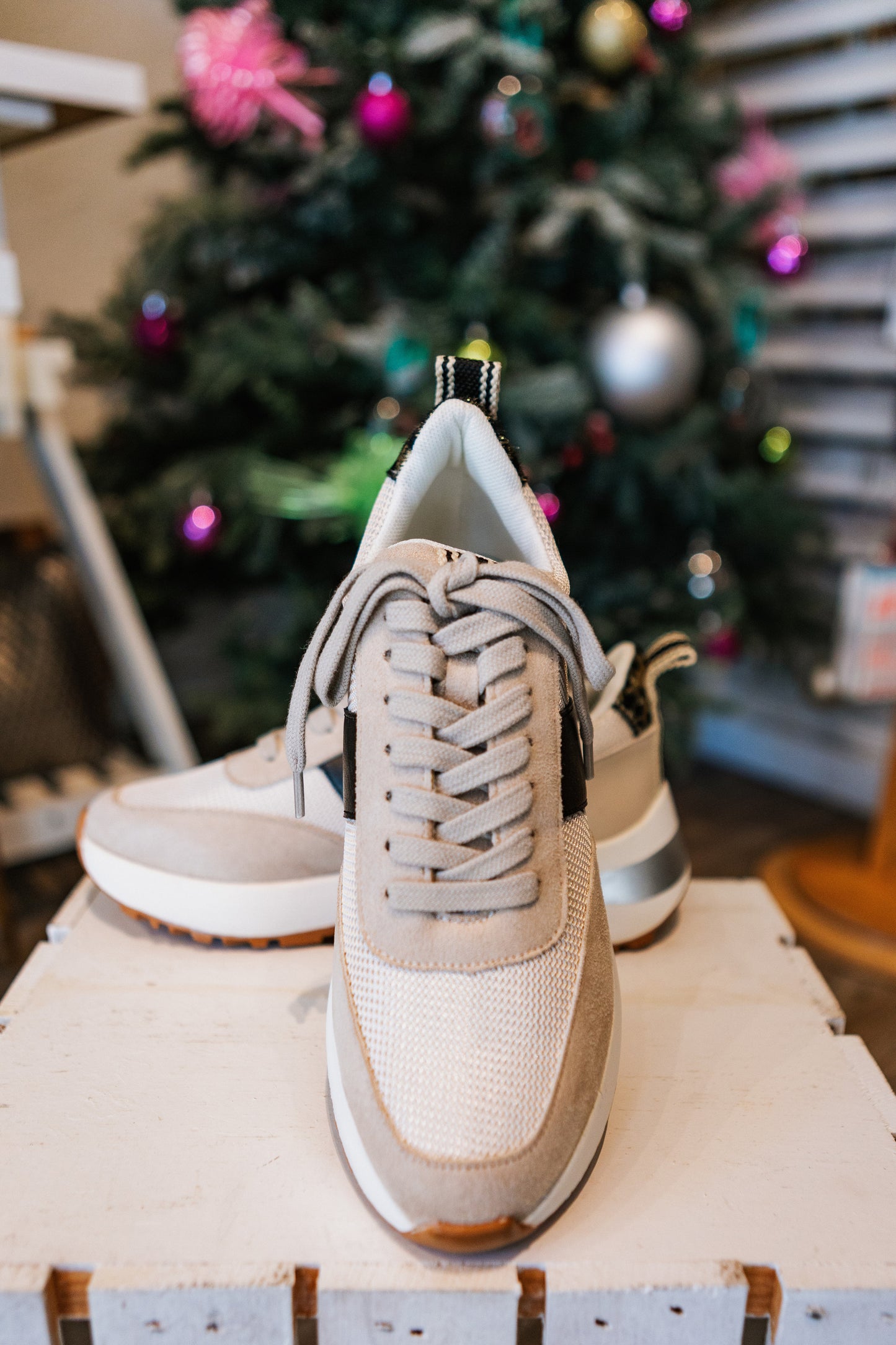 SHU SHOP: SERAFINA SNEAKER