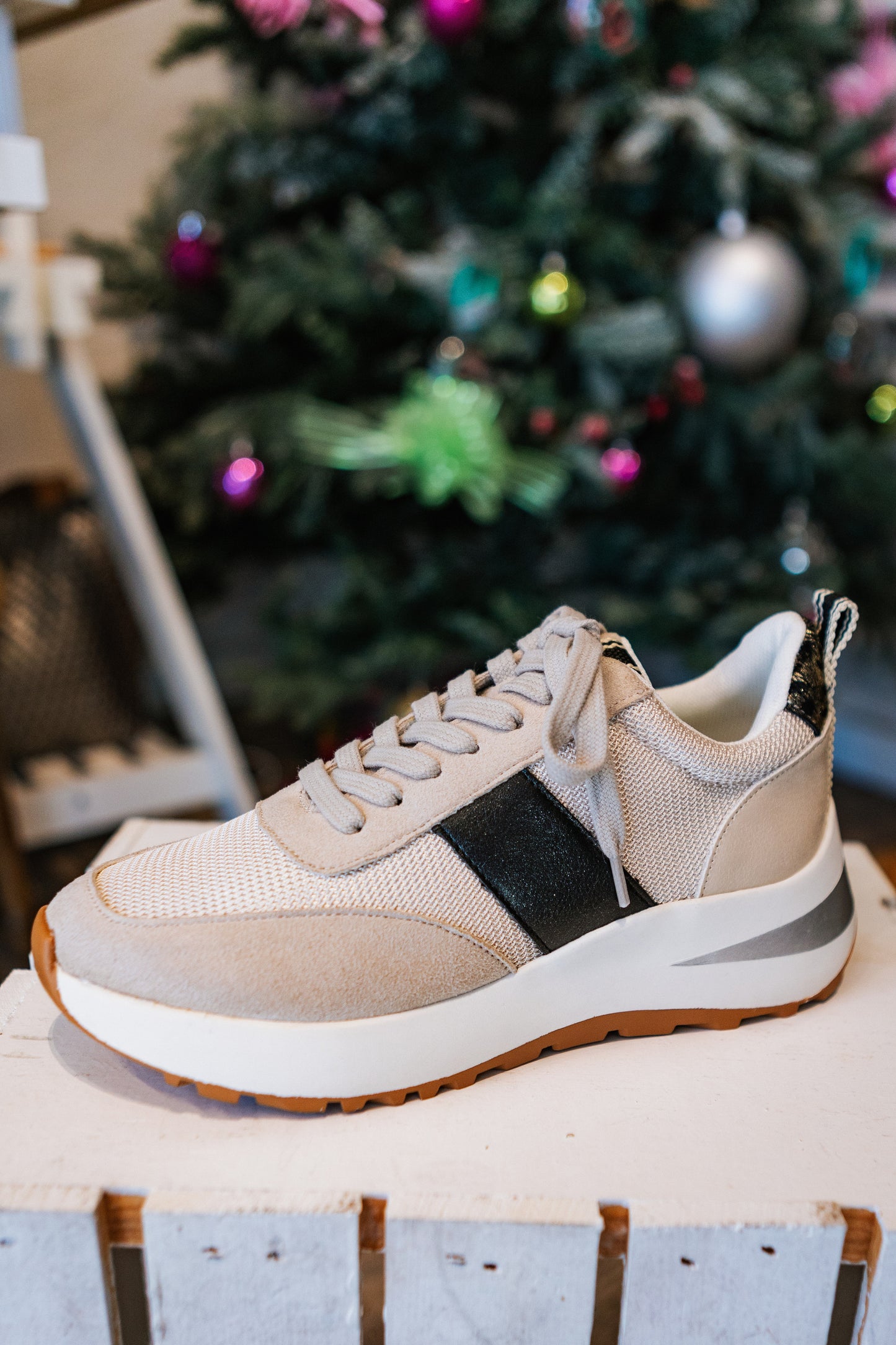 SHU SHOP: SERAFINA SNEAKER