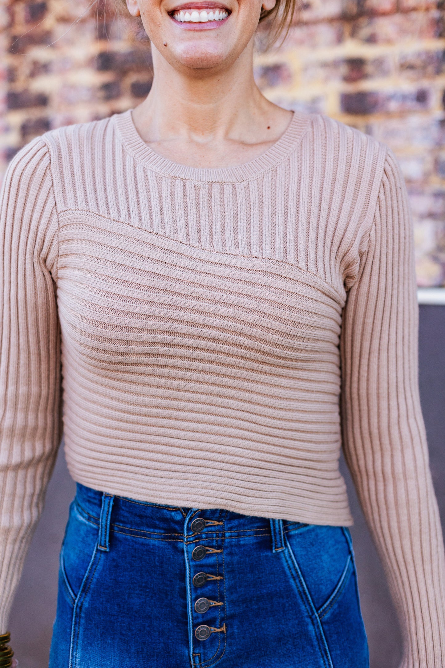 ROSI ASYMMETRICAL HEM SWEATER