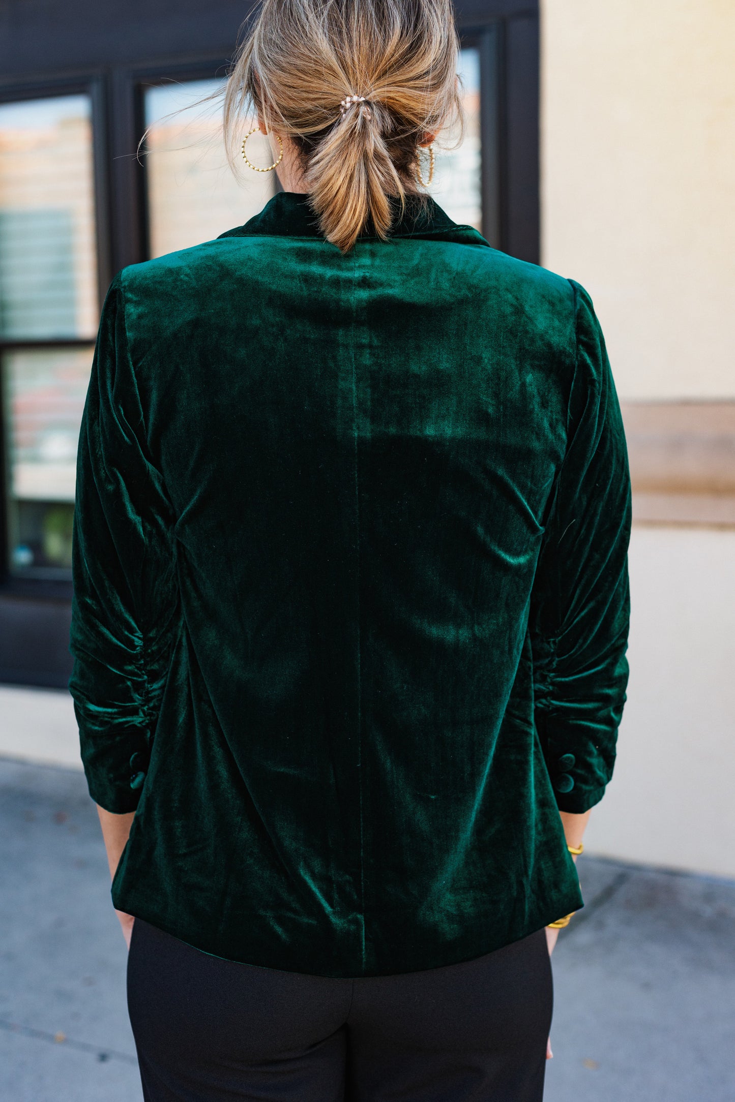 NEVER BETTER VELVET BLAZER HUNTER