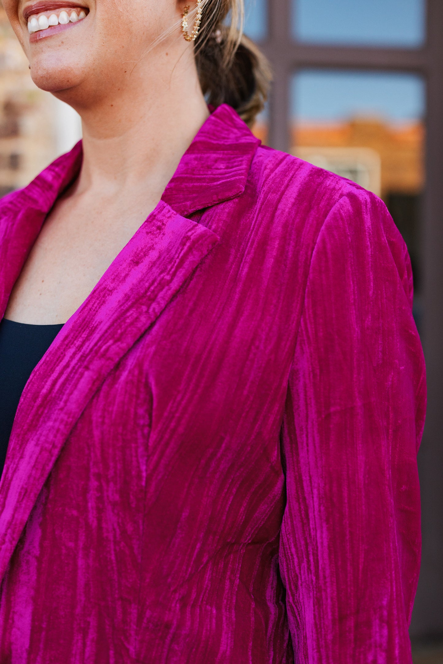 AMELIA CRINKLE VELVET BLAZER HOT PINK