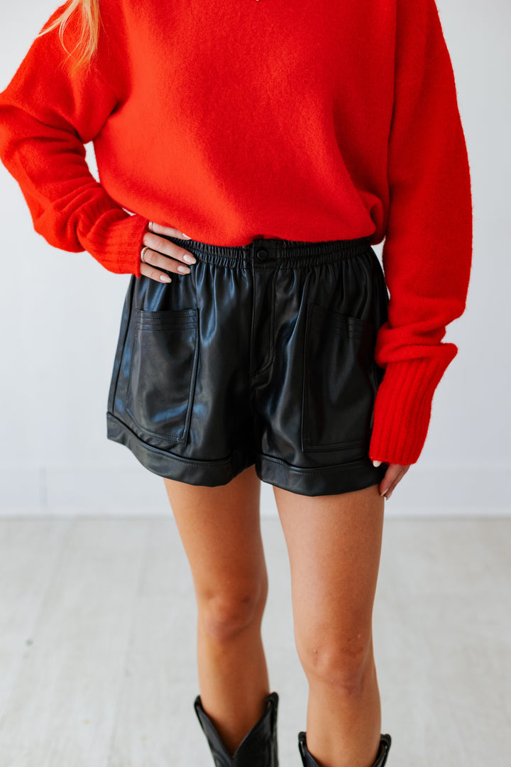 BLACK FAUX LEATHER SHORT