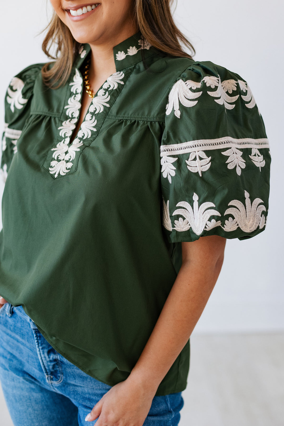 DARK GREEN EMBROIDERED SLEEVE TOP