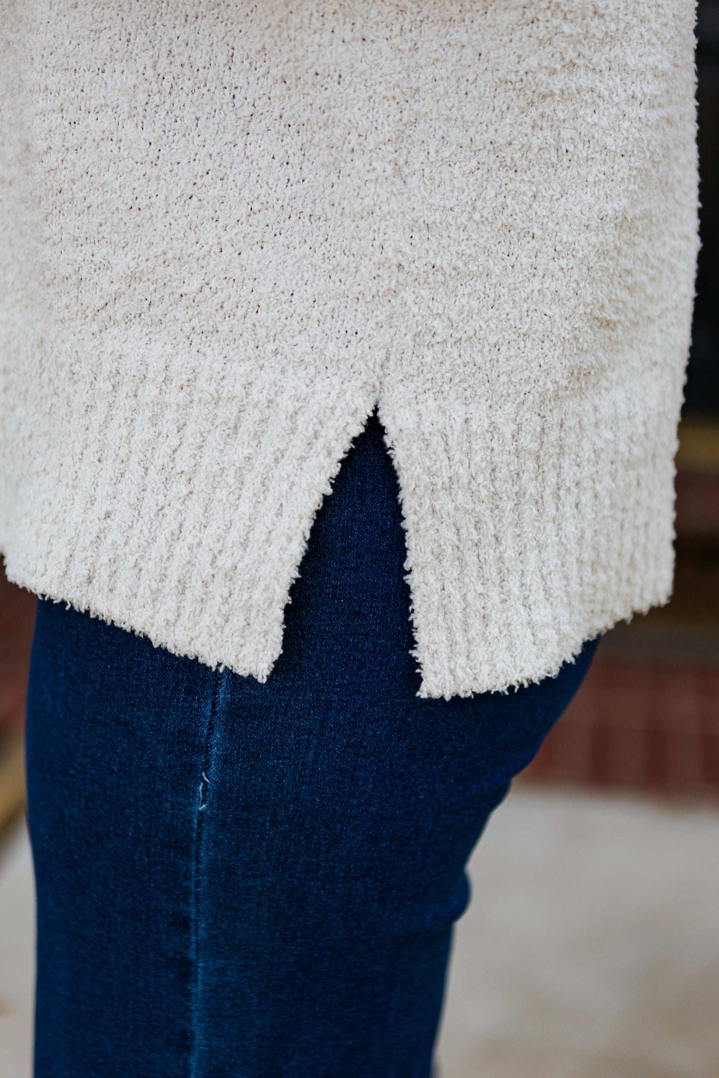 SYDNEY TURTLENECK SWEATER ALMOND