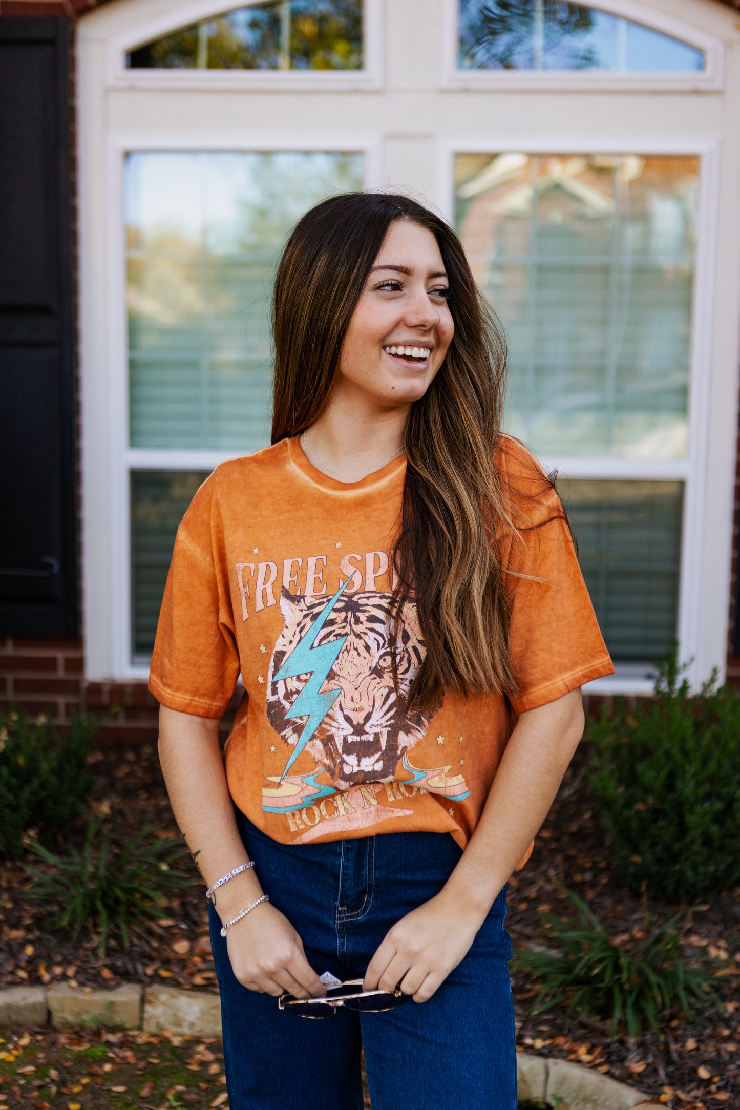 FREE SPIRIT GRAPHIC TEE