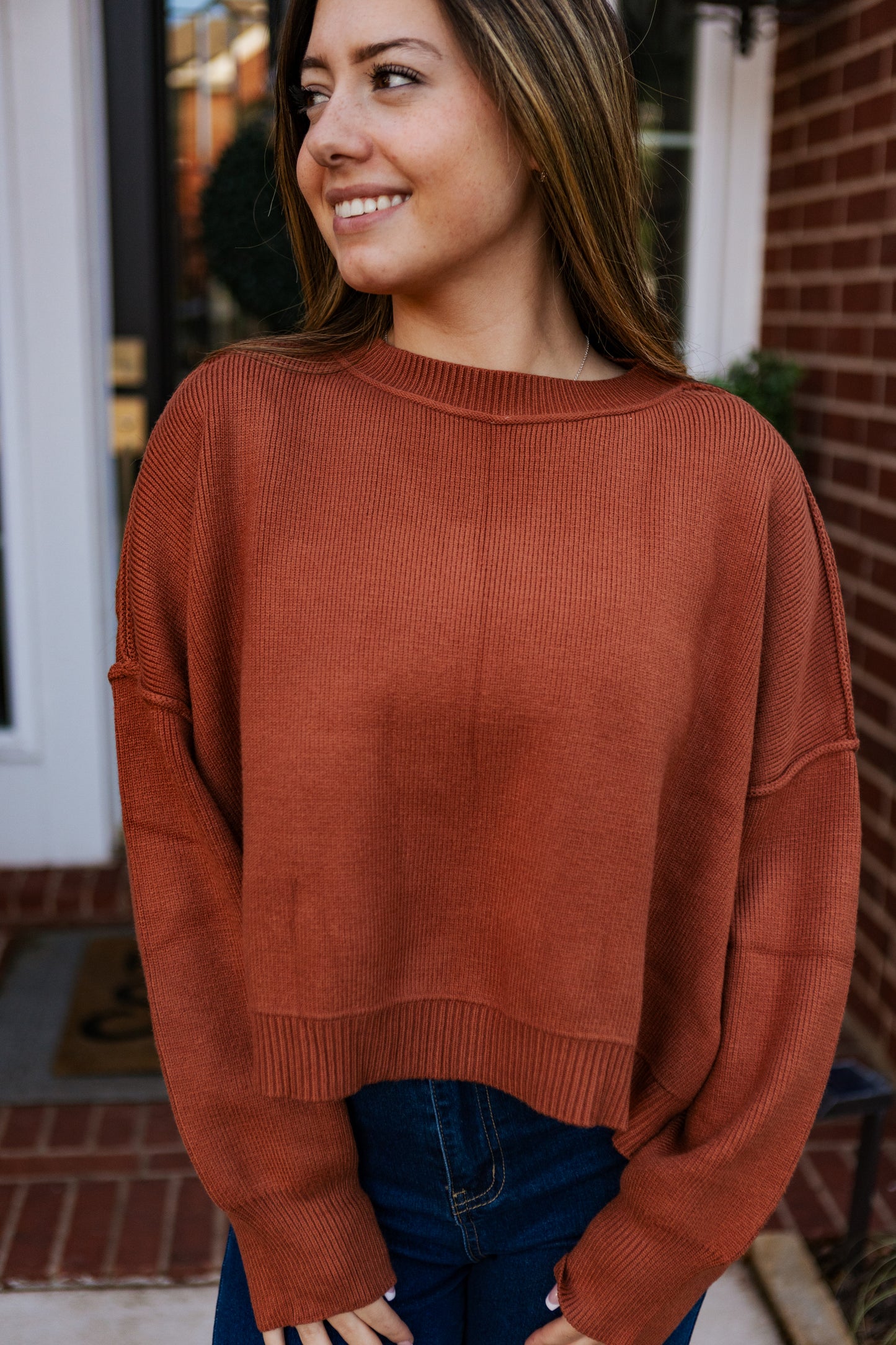 HOLLY RELAXED CROP SWEATER BRICK