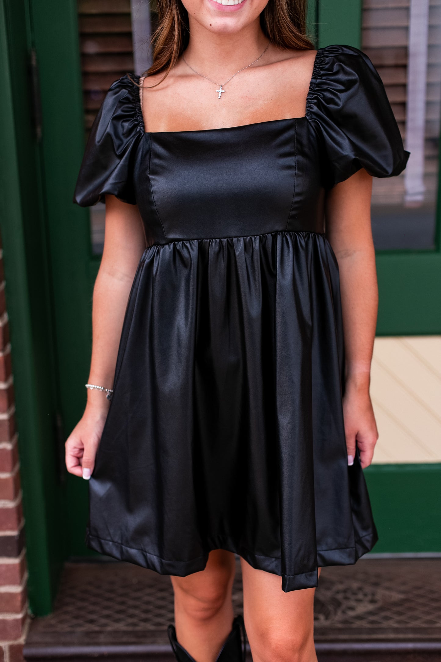 STUNNER LEATHER DRESS: BLACK