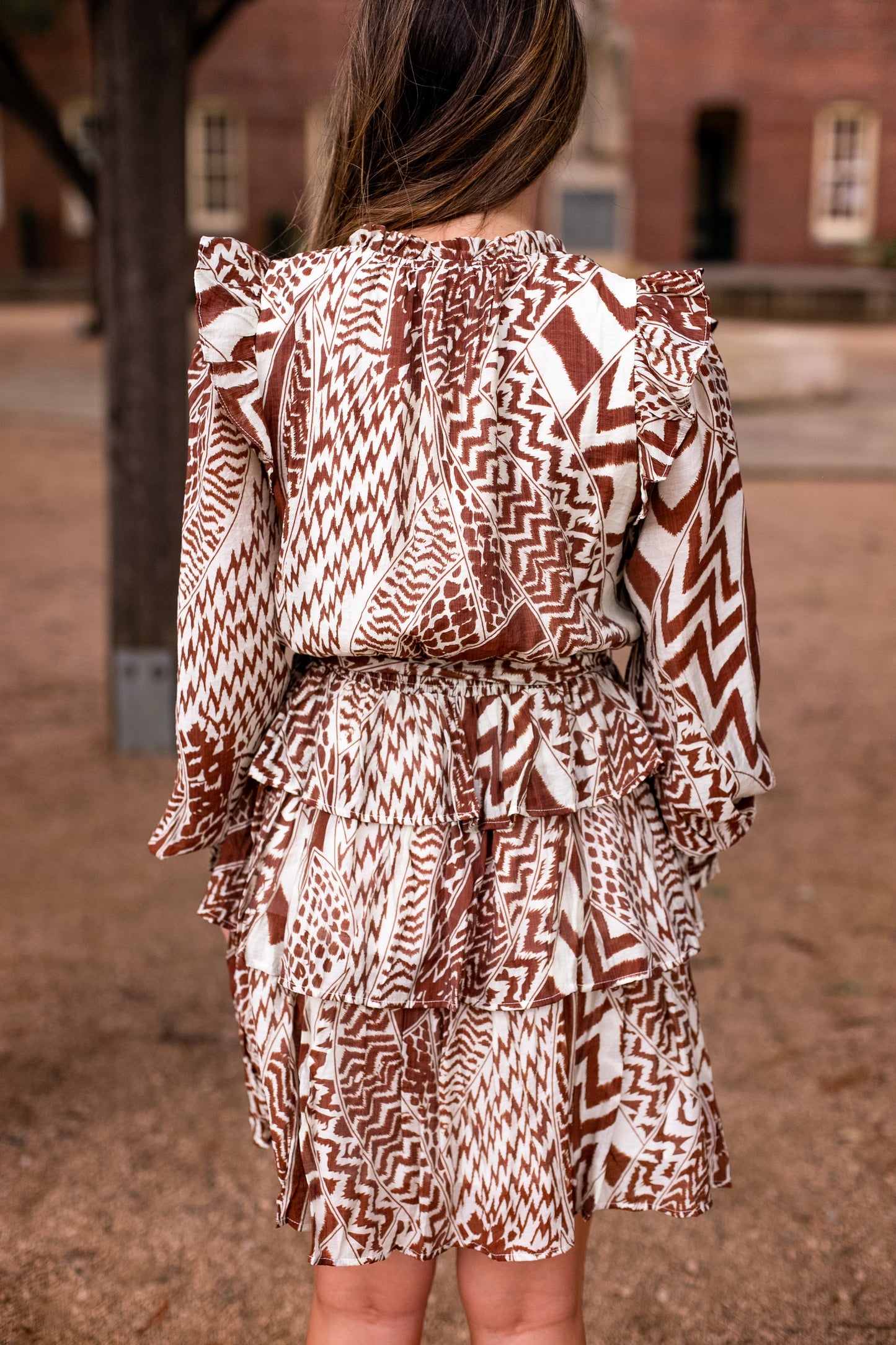 CHIC FLUTTER SLEEVE DRESS