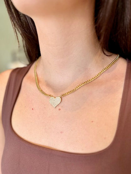 JUNE HEART NECKLACE