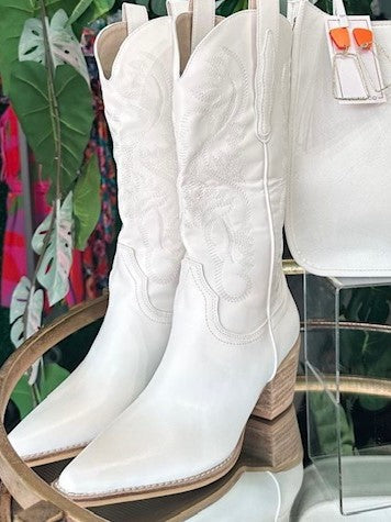 RODEO WESTERN CALF HIGH BOOTS: WHITE