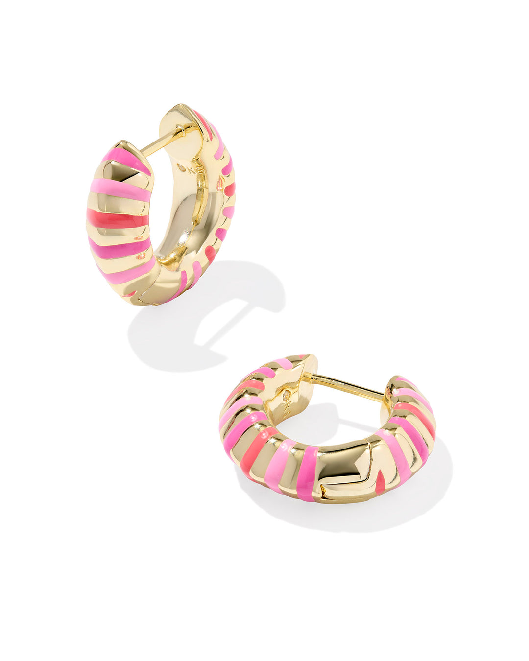 KENDRA SCOTT: MIKKI ENAMEL HUGGIE
