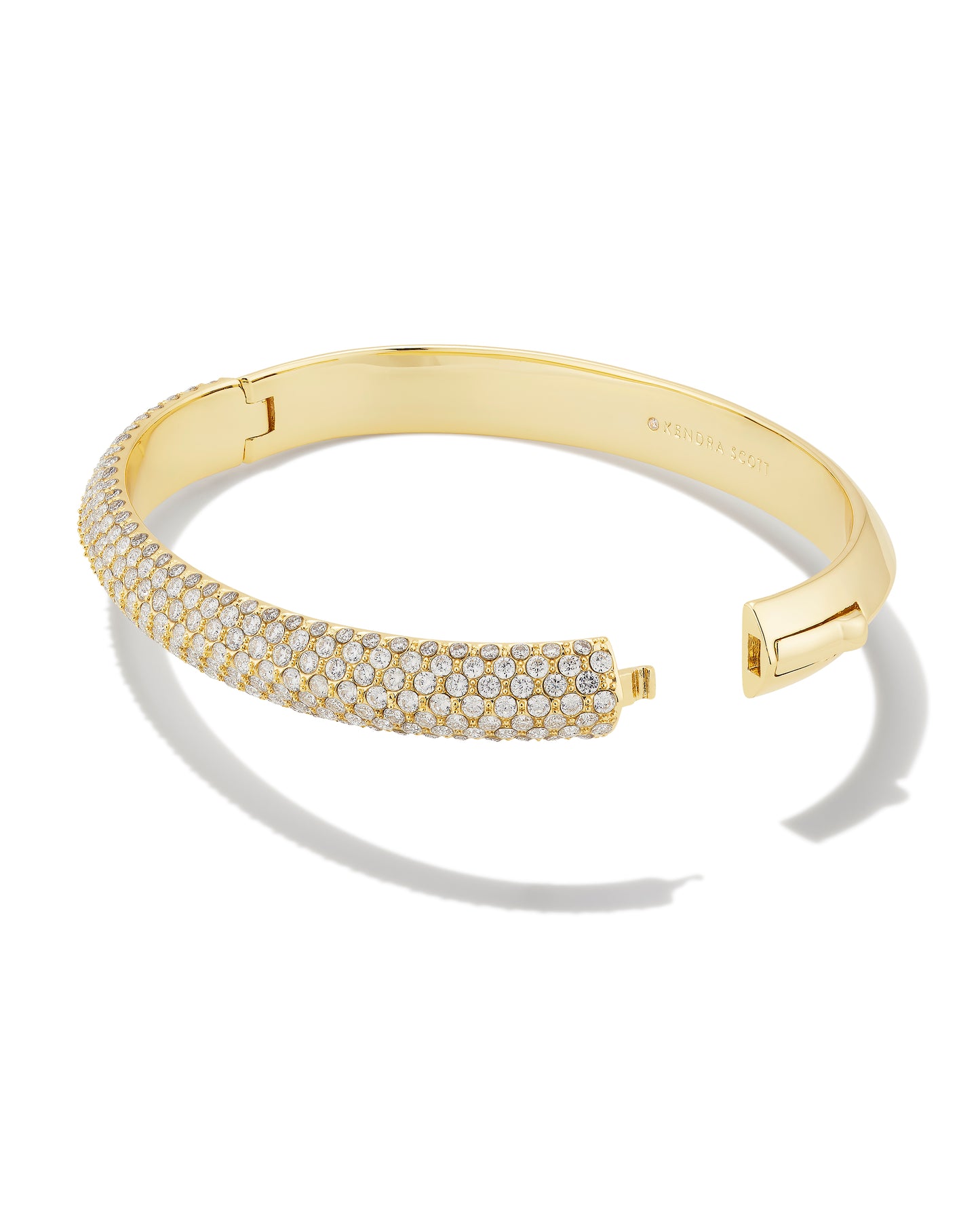 KENDRA SCOTT: MIKKI PAVE BANGLE GOLD/ WHITE CZ