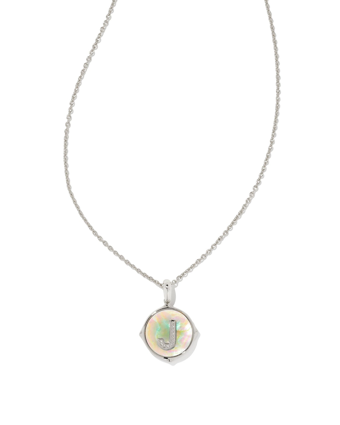 KENDRA SCOTT: Letter Disc Pendant Necklace in Rhodium/Iridescent Abalone