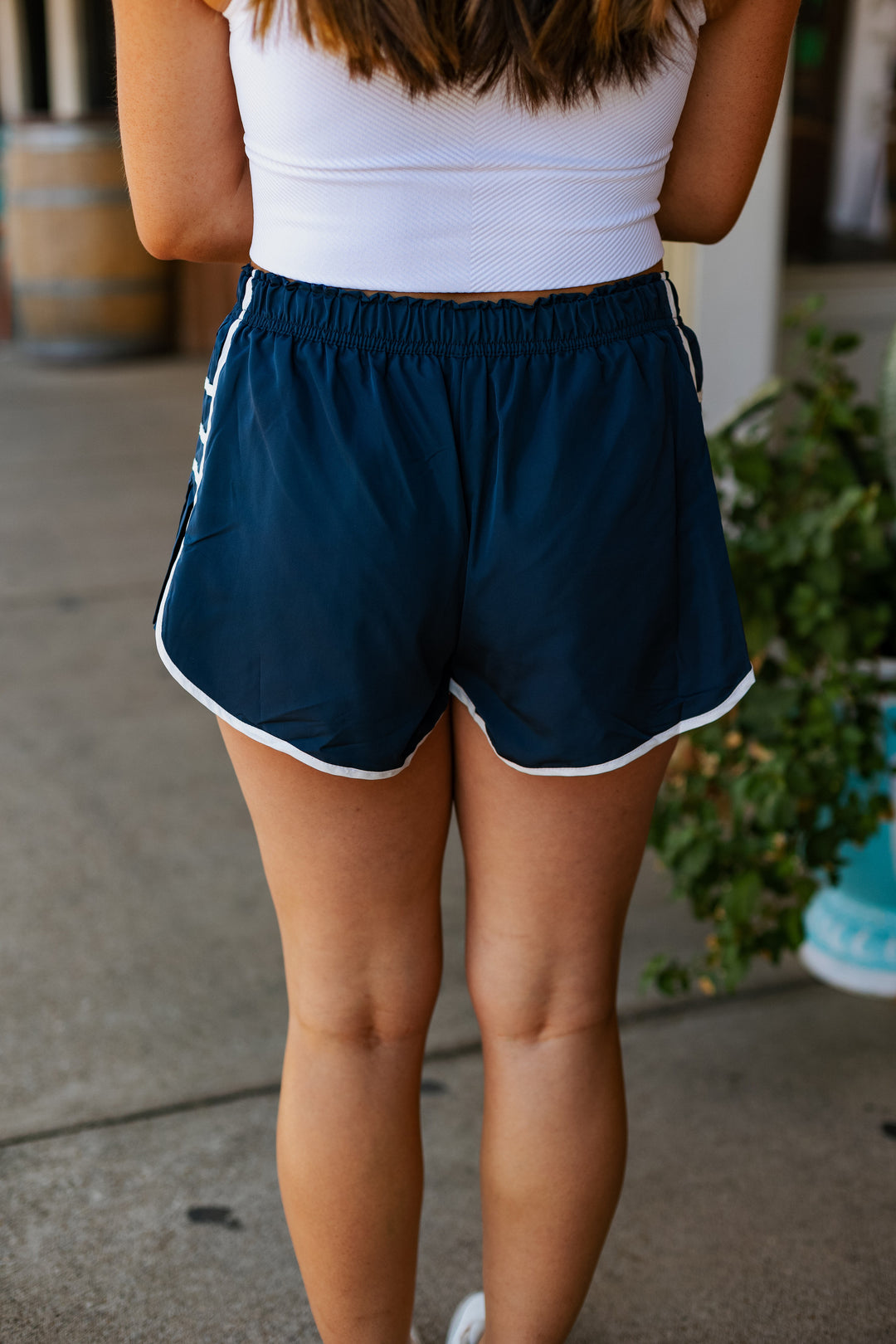SIDE PLEAT ATHLETIC SHORT / NAVY