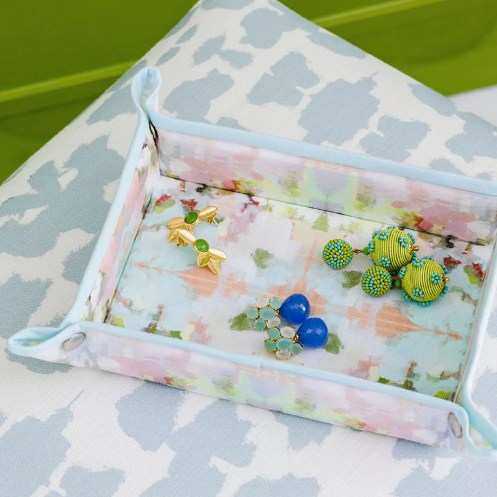 LAURA PARK: BROOKS AVENUE SNAP TRAY