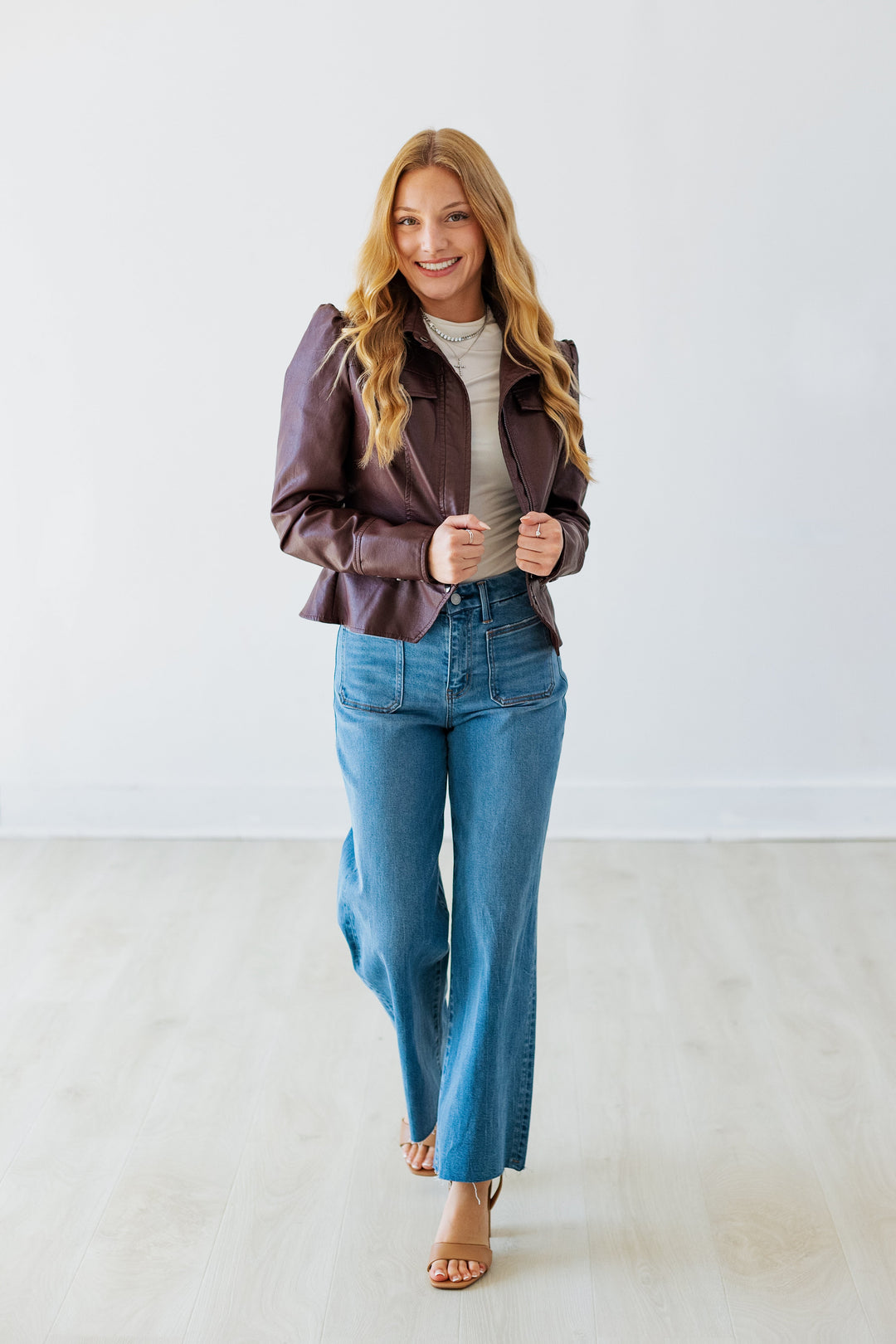 VERVET: HIGHRISE POCKET WIDE LEG JEAN