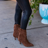 DV Dolce Vita: Chestnut Penrose Bootie