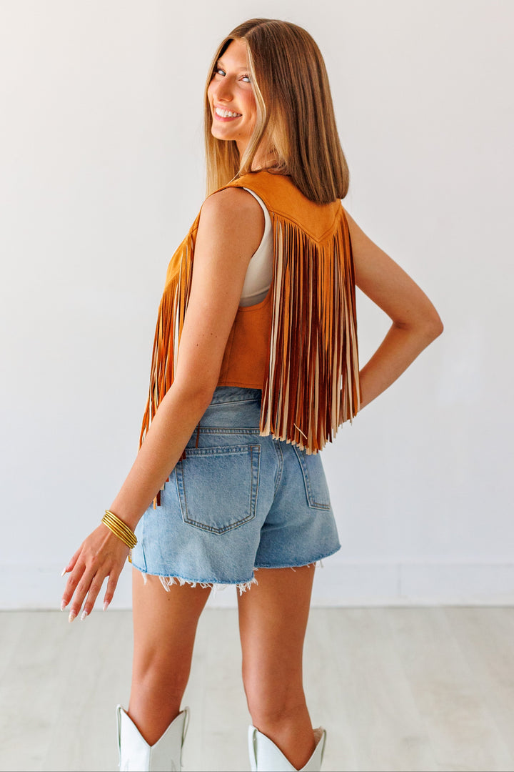 WESTERN SUEDE FRINGE VEST - CAMEL/CREAM
