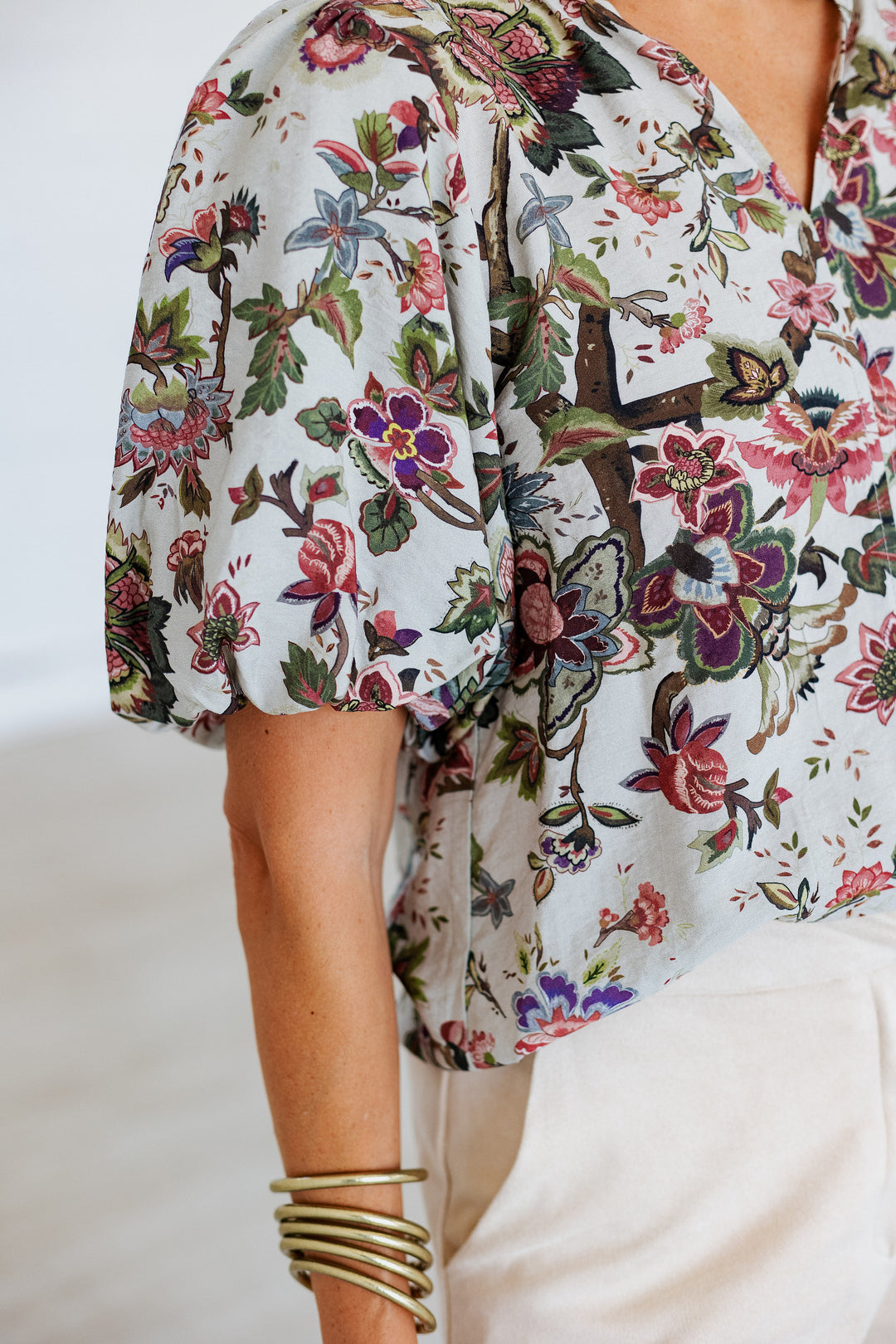 SAGE FLORALS PUFF SLEEVE TOP