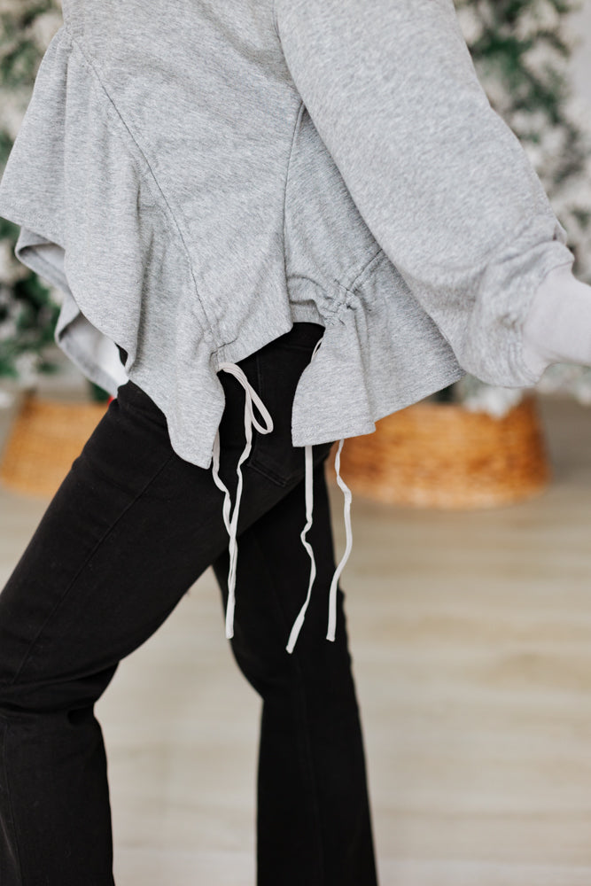 HEATHER GRAY GATHERED WAIST SWEATSHIRT