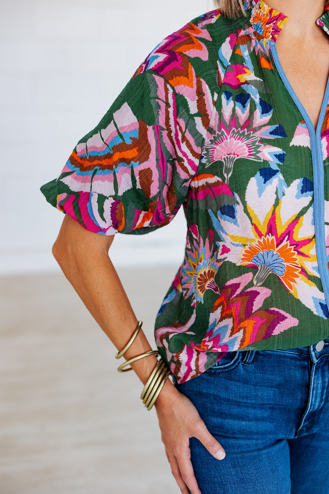 CASSANDRA GREEN FLORAL BLOUSE