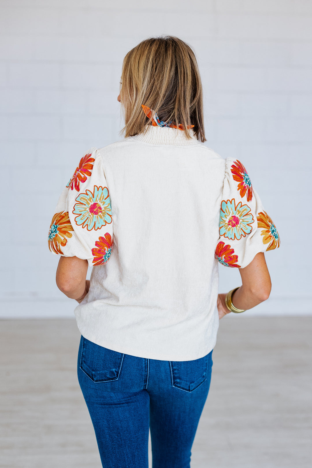 CREAM EMBROIDERED FLORAL SLEEVE BLOUSE