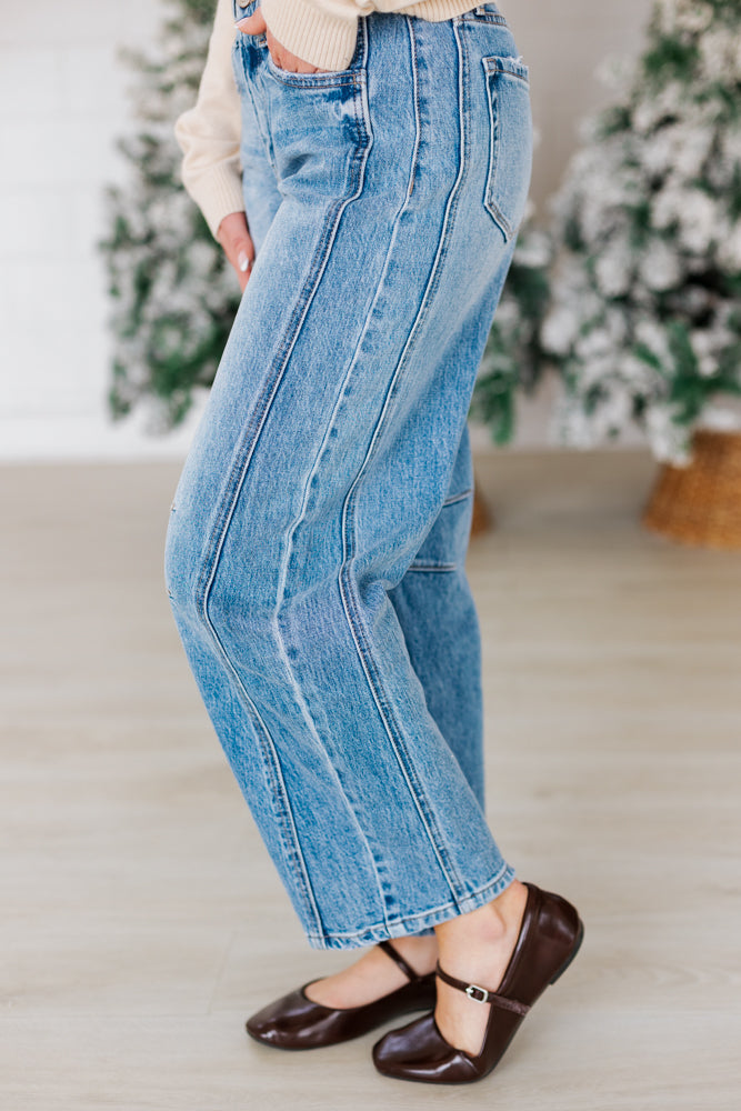 KATE HIGHRISE CROPPED BARREL JEAN