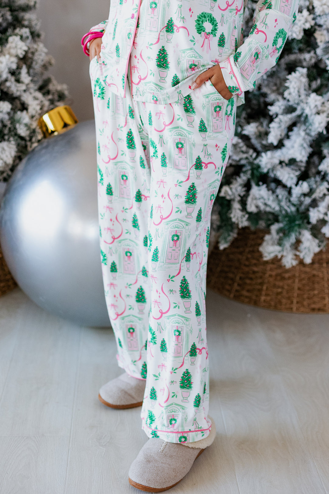 HOME FOR CHRISTMAS PAJAMA SET