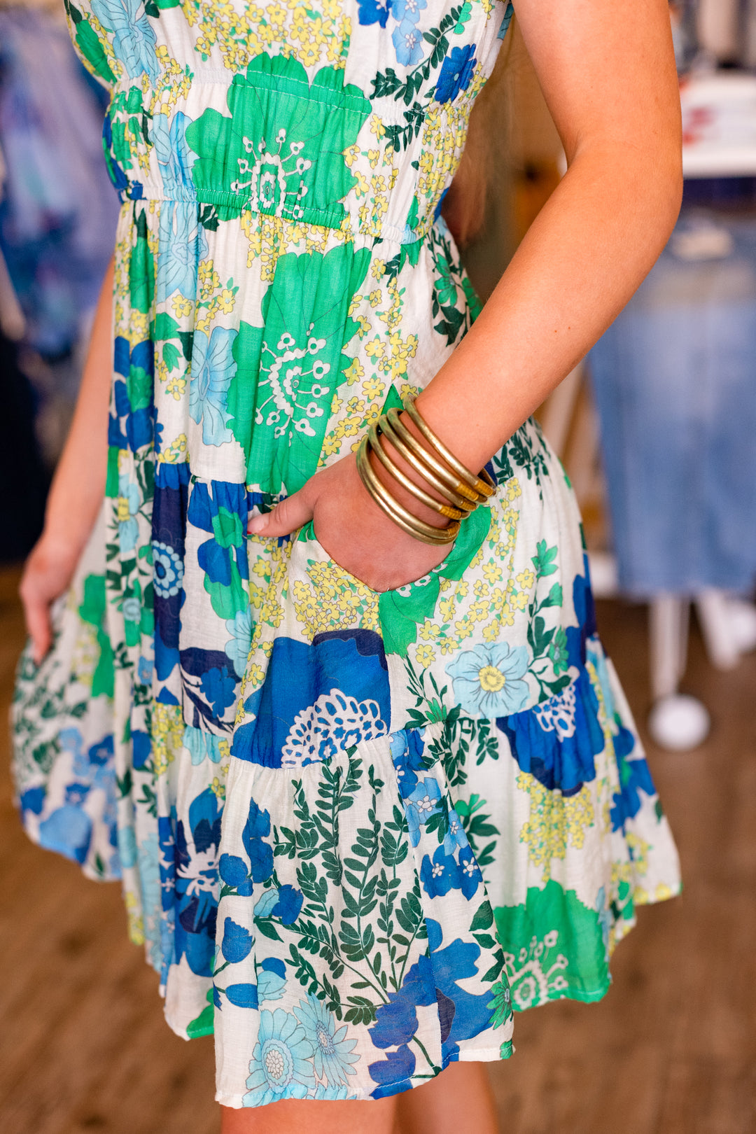 FIONA FLORALS SHOULDER TIE MINI DRESS