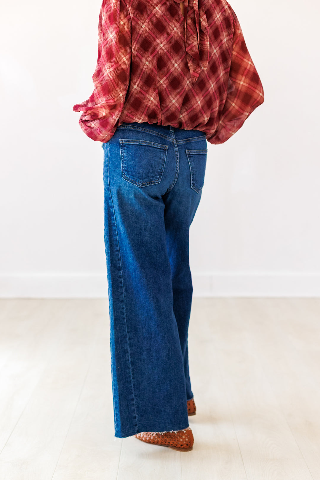 SIDE PANEL WIDE LEG JEAN