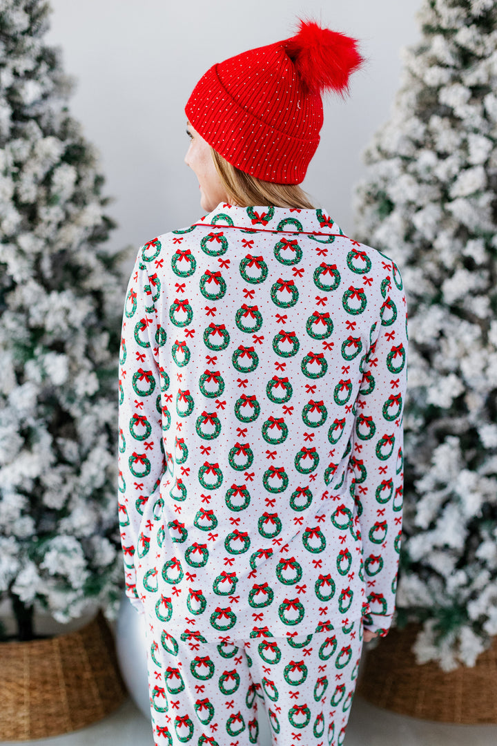CLARA WREATH LONGSLEEVE PAJAMA TOP