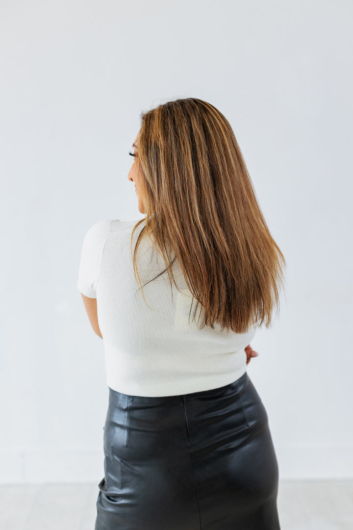 SHORTSLEEVE SWEATER TOP- IVORY
