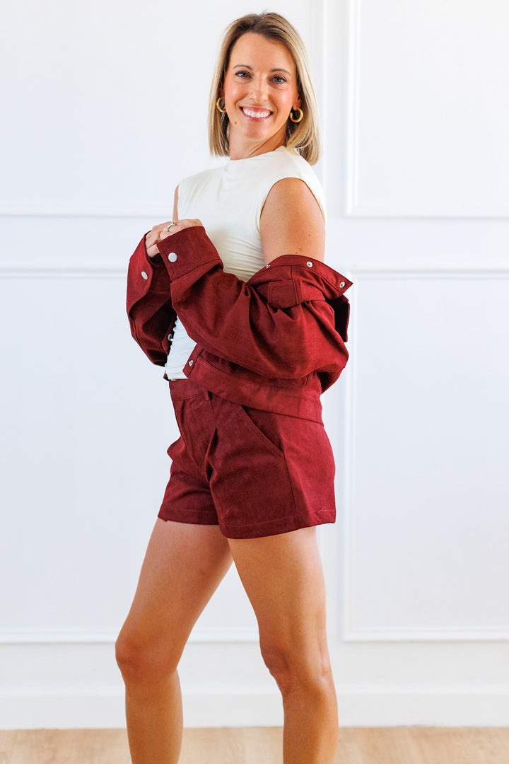 WINE SUEDE SHORT