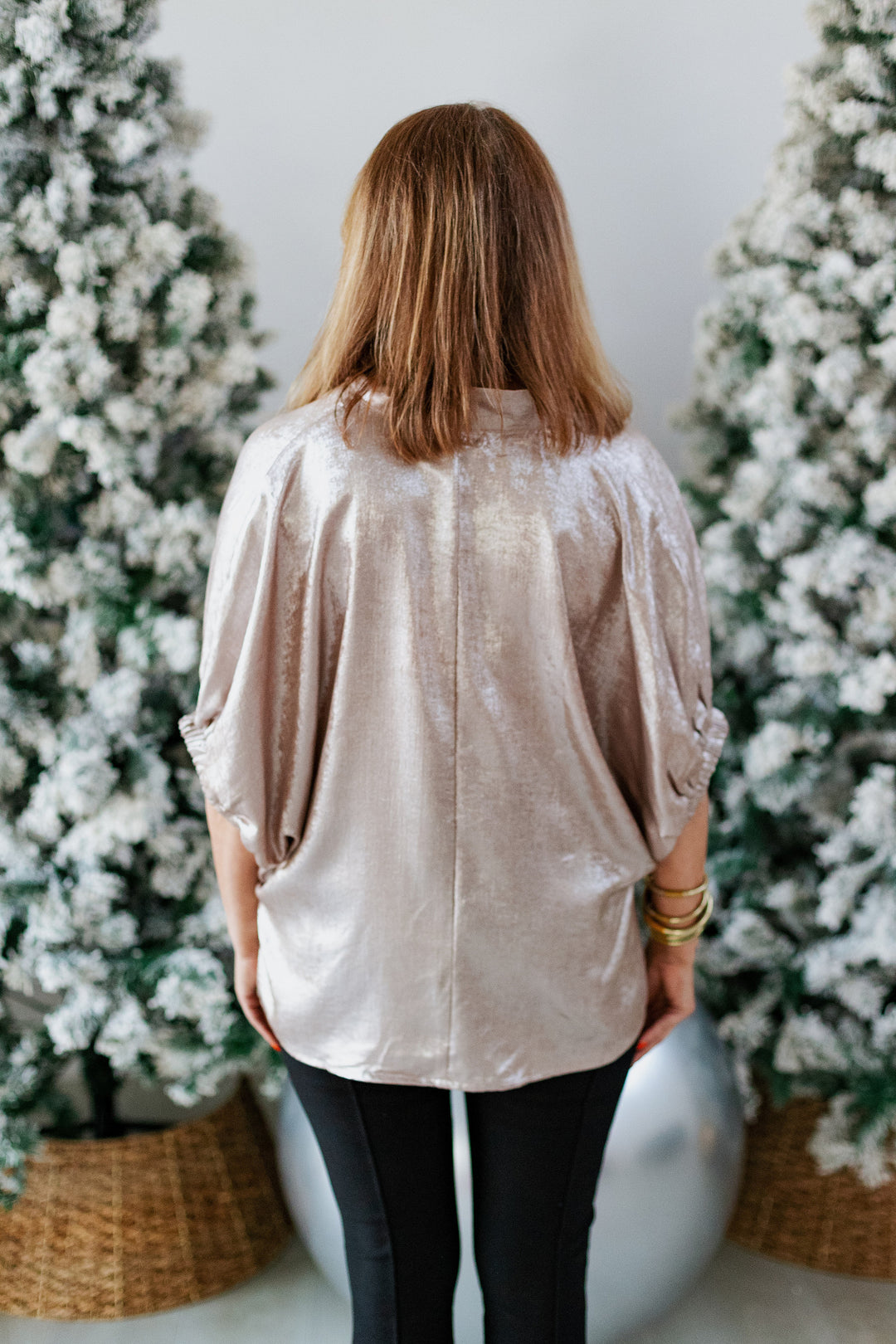 CHAMPAGNE METALLIC SHORTSLEEVE BLOUSE