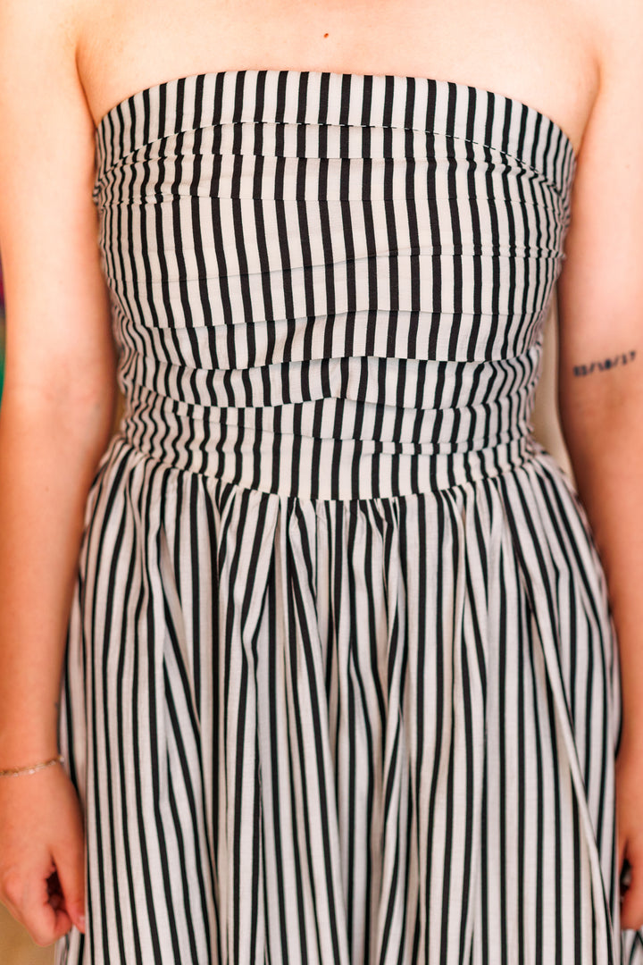 NOIR PROMENADE DRESS - BLACK &amp; OFF WHITE