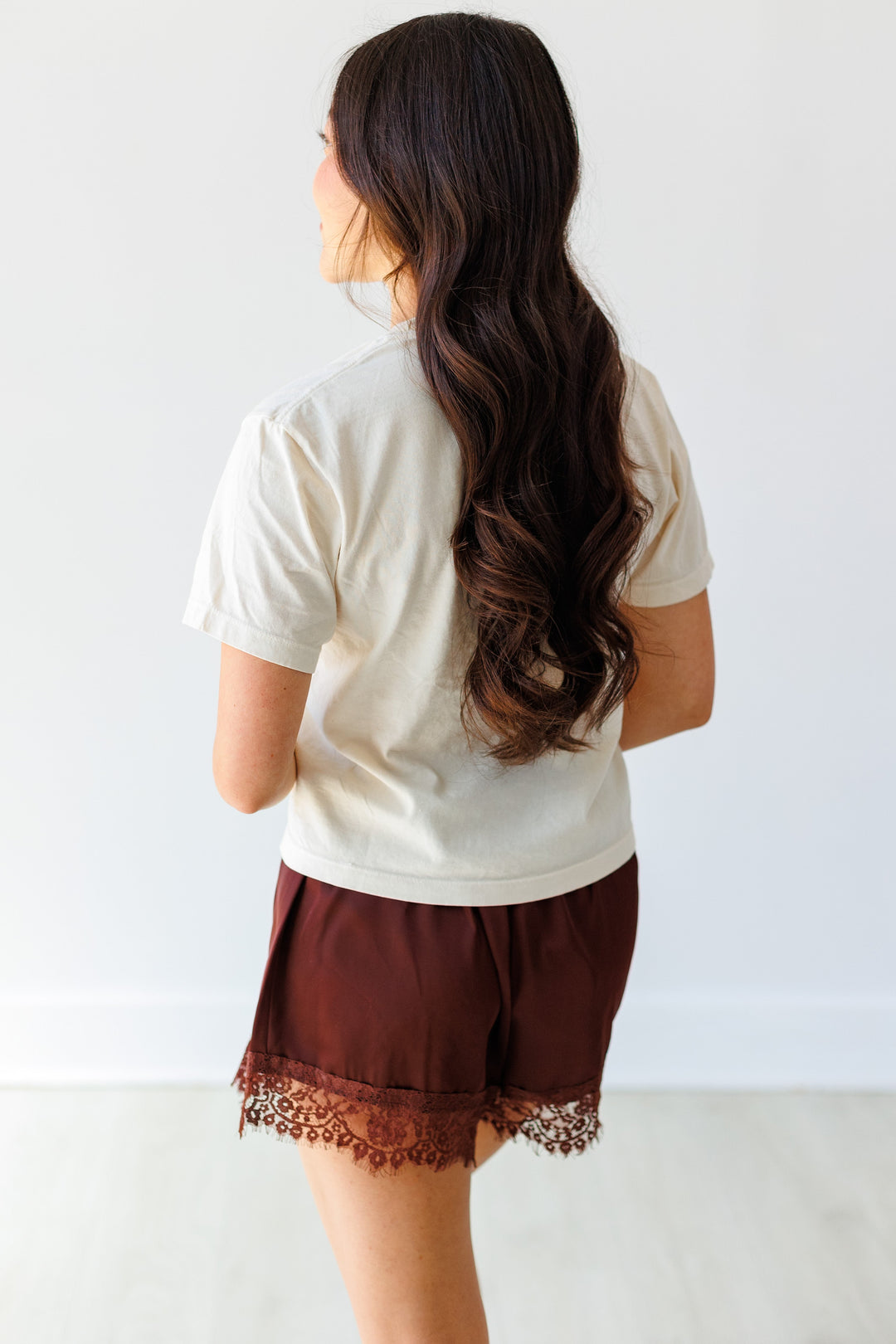 WESTERN VOGUE GRAPHIC TEE