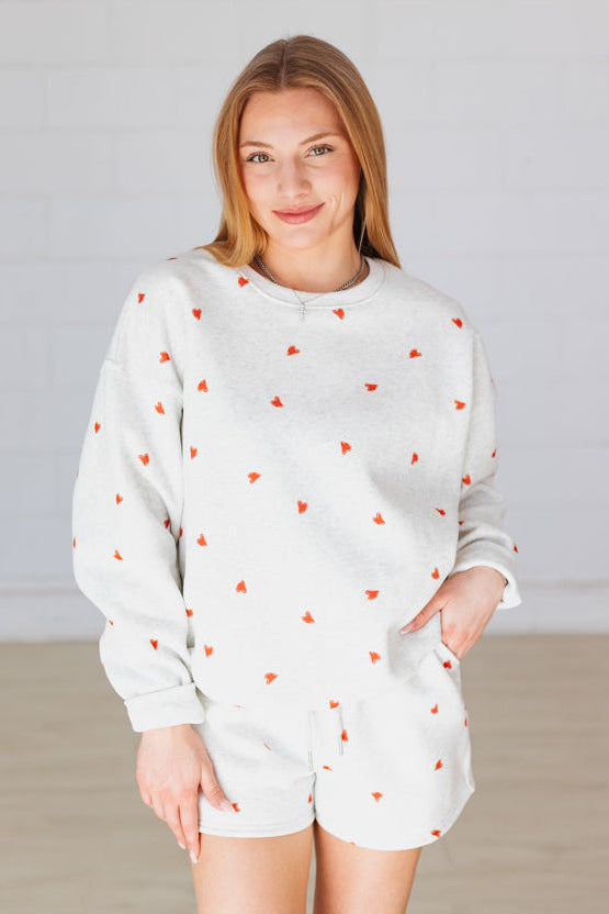 HALLIE HEART OVERSIZED SWEATSHIRT