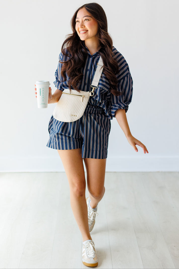 NAVY &amp; BROWN STRIPED SHORT